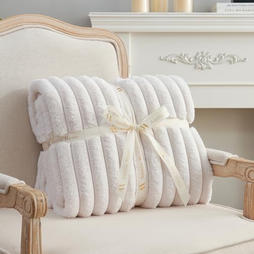 Amélie Home Soft Striped Faux Fur Throw Blanket for Bed, Ivory, 60"x80" - Image 6