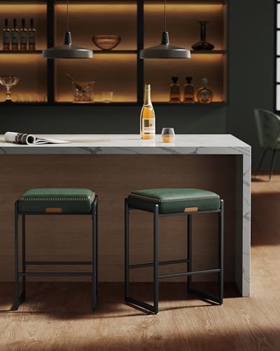 VASAGLE Bar Stools Set of 4, Counter Height, PU Leather, 26-Inch - Image 4