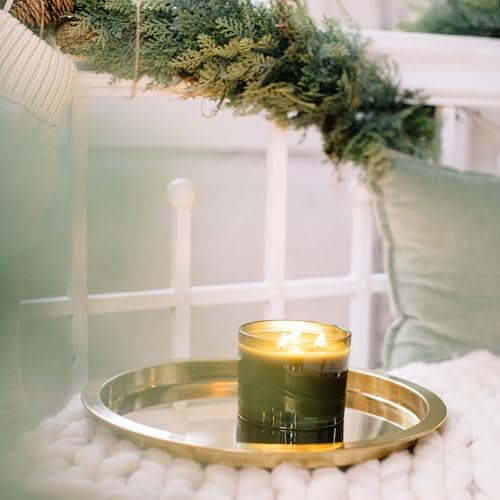 Thymes Frasier Fir Scented Candles for Home Decor – Green Heritage Holiday Candle – Notes of Siberian Fir Needles, Cedarwood & Sandalwood – Luxury Home Fragrance Gifts for Women & Men (3-Wick, 17 oz) - Image 2