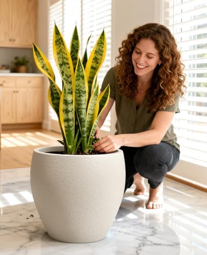 homenote 14.5 Inch Large Plastic Flower Pot with Drainage for Plants - Image 2