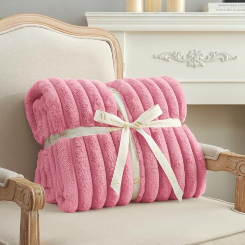Amélie Home Soft Striped Faux Fur Throw Blanket for Couch, Pink, 55"x70" - Image 6