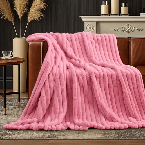 Amélie Home Soft Striped Faux Fur Throw Blanket for Couch, Pink, 55"x70" - Image 2