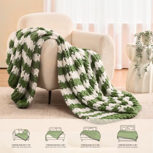 L'AGRATY Chunky Knit Throw Blanket for Couch, 60 x 80 Inches, Green White - Image 6