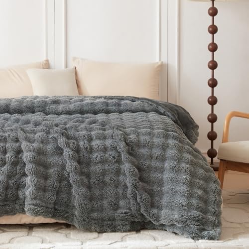 COOVA Soft Bubble Faux Fur Throw Blanket, 60"x80", Cationic Light Grey - Image 3