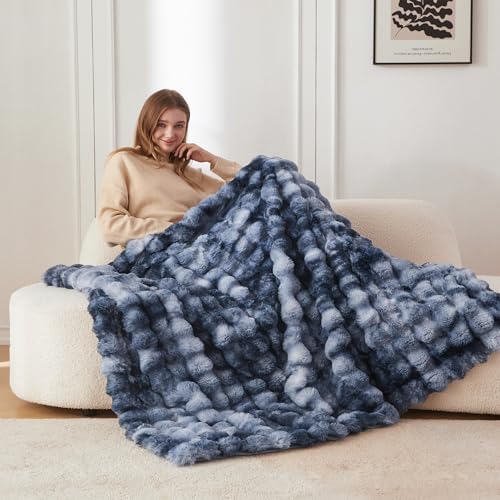 COOVA Soft Bubble Faux Fur Throw Blanket, 50"x60", Tie-dye Blue - Image 2