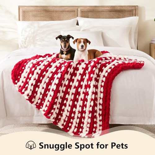 L'AGRATY Chunky Knit Throw Blanket for Couch, 40 x 50 Inches, Red White - Image 3