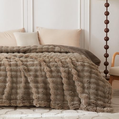 COOVA Soft Bubble Faux Fur Throw Blanket, 60"x80", Cationic Brown - Image 3