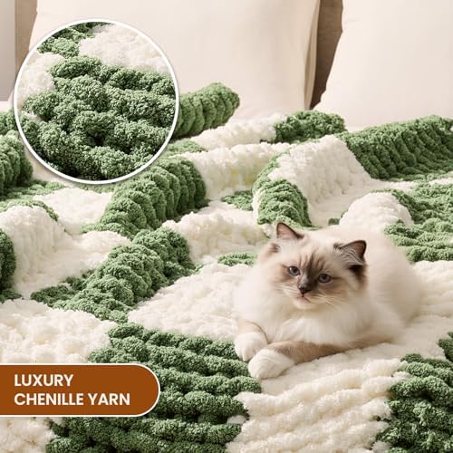 L'AGRATY Chunky Knit Throw Blanket for Couch 50 x 60 Inches Green Checkered - Image 3
