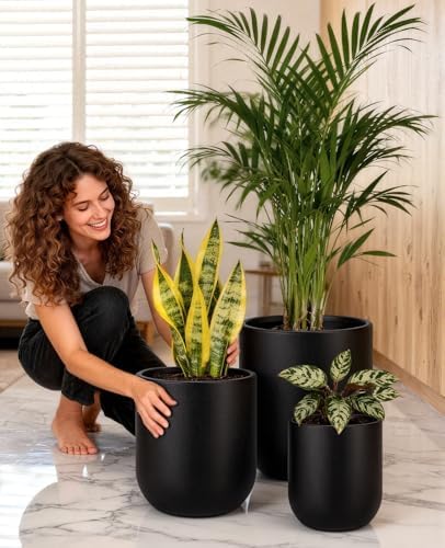 homenote 13/11.5/10 Inch Large Plastic Flower Pots with Drainage (3 Pcs) - Image 4