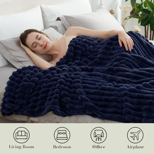Amélie Home Soft Faux Fur Throw Blanket for Couch, Navy Blue, 55"x70" - Image 5