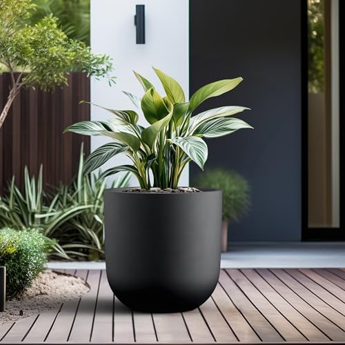 Kante Large Round Capsule Black Concrete Planter 16.5" Dia, Outdoor - Image 6