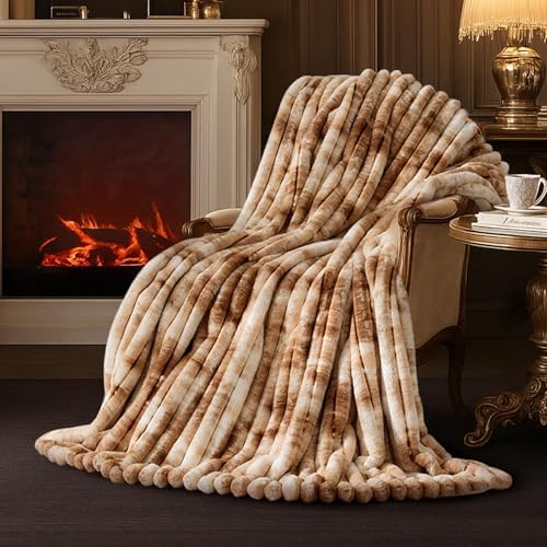 Amélie Home Soft Faux Fur Throw Blanket for Couch, Tie-dye Khaki, 55"x70" by Am%C3%A9lieHome