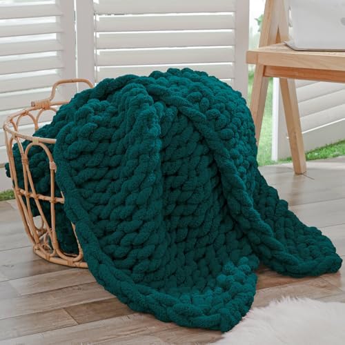 Bigacogo Chunky Knit Throw Blanket for Couch, 40x60 inches, Dark Green by Bigacogo