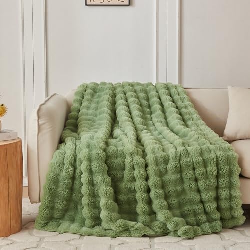 COOVA Soft Bubble Faux Fur Throw Blanket, 50"x60", Light Green by COOVA