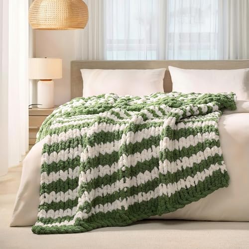 L'AGRATY Chunky Knit Throw Blanket for Couch, 60 x 80 Inches, Green White by LAGRATY