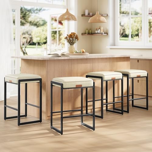 VASAGLE Bar Stools Set of 4, Counter Height, PU Leather, 26-Inch by VASAGLEbySONGMICSHOME