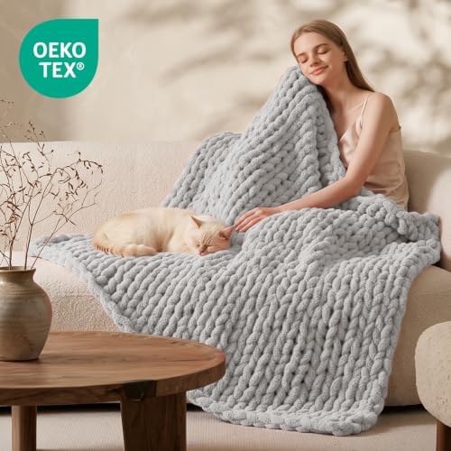 L'AGRATY Chunky Knit Throw Blanket for Couch, 50'' x 70'' Knit Throw, Grey - Image 2