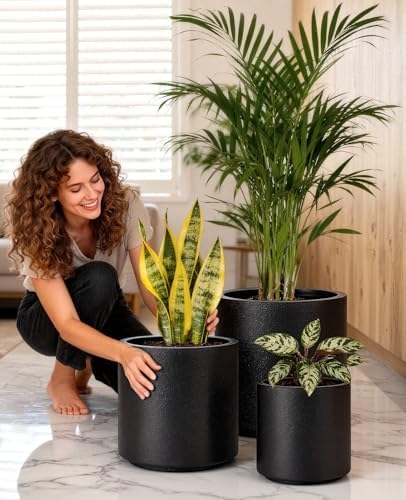 homenote 13.2/10.5/8.5 Inch Large Plastic Flower Pots with Drainage (3 Pcs) - Image 3