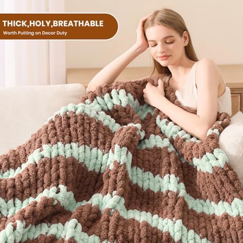 L'AGRATY Chunky Knit Throw Blanket for Couch, 60 x 80 Inches, Brown Green - Image 4