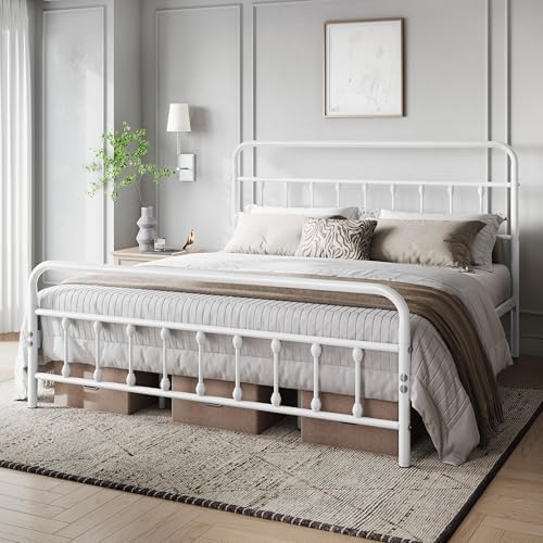Yaheetech King Metal Platform Bed Frame, Victorian Headboard & Footboard - Image 3
