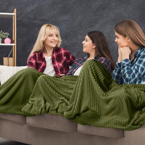 Buryeah 24 Pcs Flannel Blankets Bulk,Fall Outdoor Wedding, Army Green - Image 5