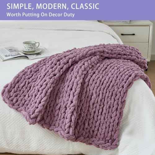 Bigacogo Chunky Knit Throw Blanket for Couch, 40x40 inches, Winter Grape - Image 3