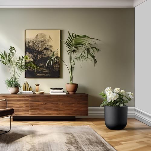 Kante Large Round Capsule Black Concrete Planter 16.5" Dia, Outdoor - Image 4