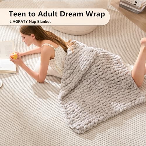 L'AGRATY Chunky Knit Throw Blanket for Couch, 40'' x 50'' Knit Throw, Grey - Image 2