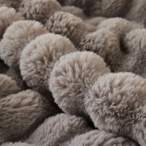 COOVA Soft Bubble Faux Fur Throw Blanket, 50"x60", Grey - Image 4