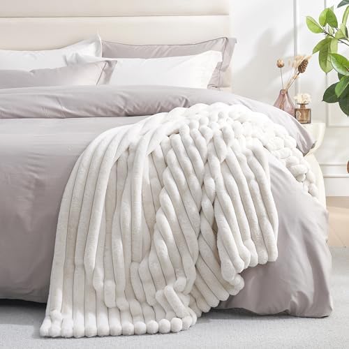 Amélie Home Soft Striped Faux Fur Throw Blanket for Bed, Ivory, 60"x80" - Image 5