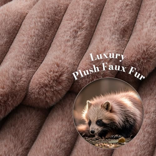 Amélie Home Soft Faux Fur Throw Blanket for Couch, Fox Pink Brown, 55"x70" - Image 3