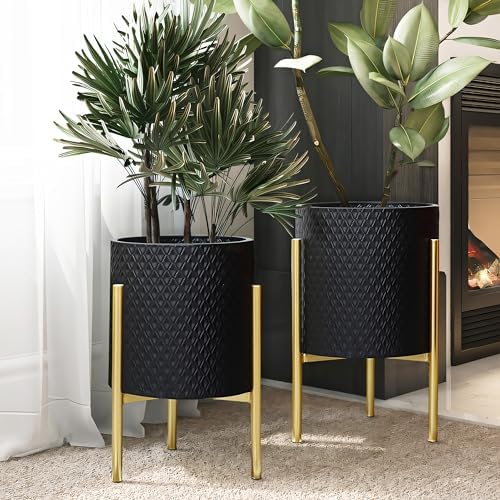 LuxenHome 2-Piece Diamond Pattern Round Metal Cachepot Planter Set - Image 6