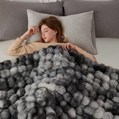 COOVA Soft Bubble Faux Fur Throw Blanket, 50"x60", Tie-dye Light Grey - Image 4