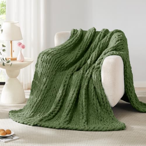 L'AGRATY Chunky Knit Throw Blanket for Couch, 60 x 80 Inches, Moss Green by LAGRATY
