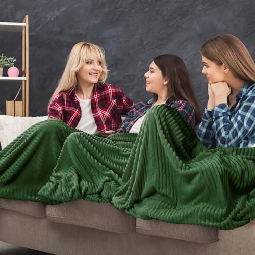 Buryeah 12 Pcs Flannel Blankets Bulk,Fall Outdoor Wedding, Dark Green - Image 5