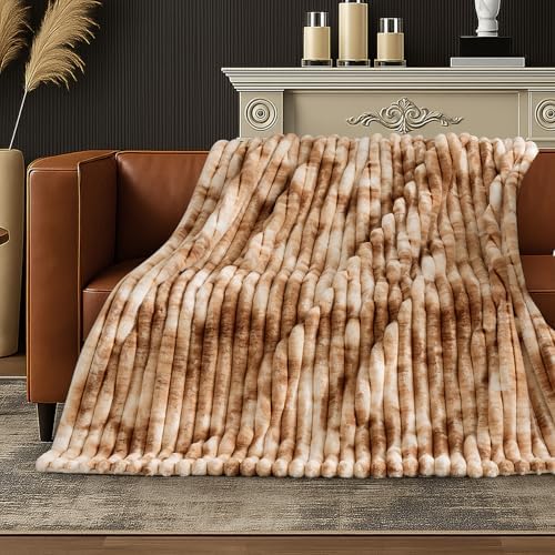 Amélie Home Soft Faux Fur Throw Blanket for Couch, Tie-dye Khaki, 55"x70" - Image 2