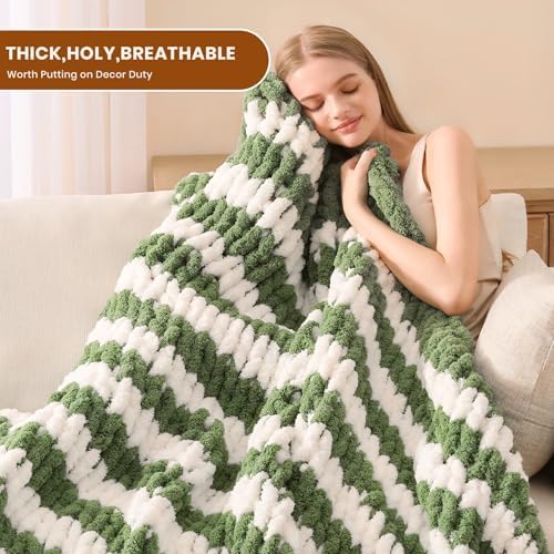 L'AGRATY Chunky Knit Throw Blanket for Couch, 60 x 80 Inches, Green White - Image 4
