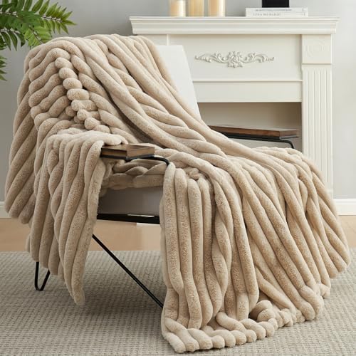 Amélie Home Soft Striped Faux Fur Throw Blanket for Couch, Beige, 55"x70" - Image 5